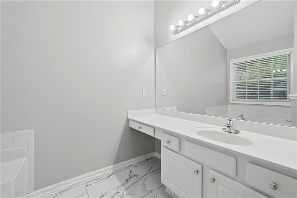 1565 Heatherton Road Dacula, GA 30019 - Photo 13 of 36