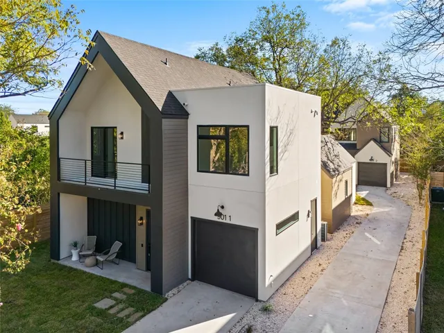 $1,950,000 | 901 Redd Street, Austin, TX 78745