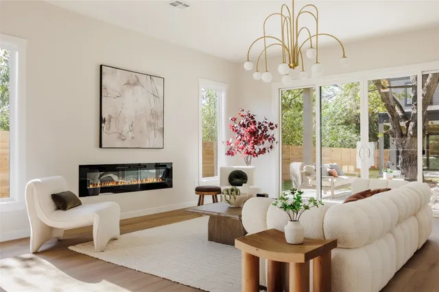 $1,935,000 | 901 Redd Street, Austin, TX 78745