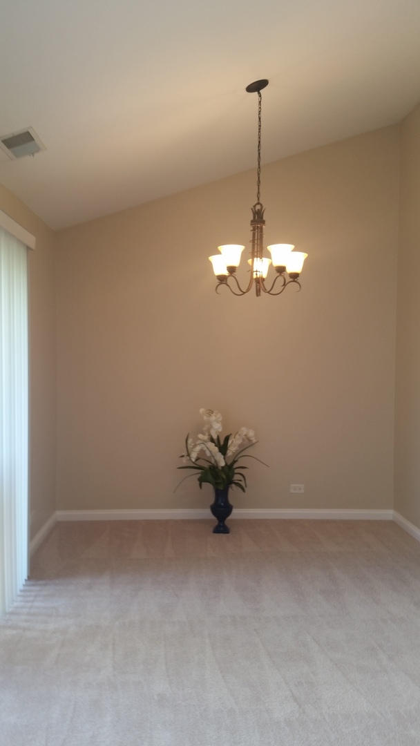 1307 Nutmeg Court, Unit D Mount Prospect, IL 60056 - Photo 6 of 18