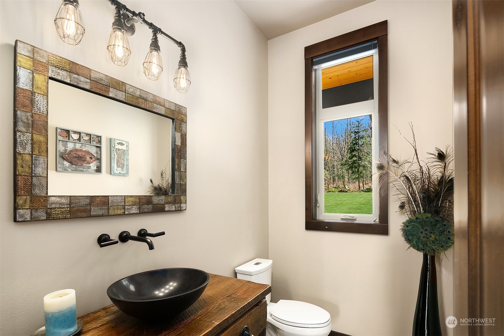 6809 Lake Alice Road Southeast Fall City, WA 98024 - Photo 16 of 40 Gallery Image 16
