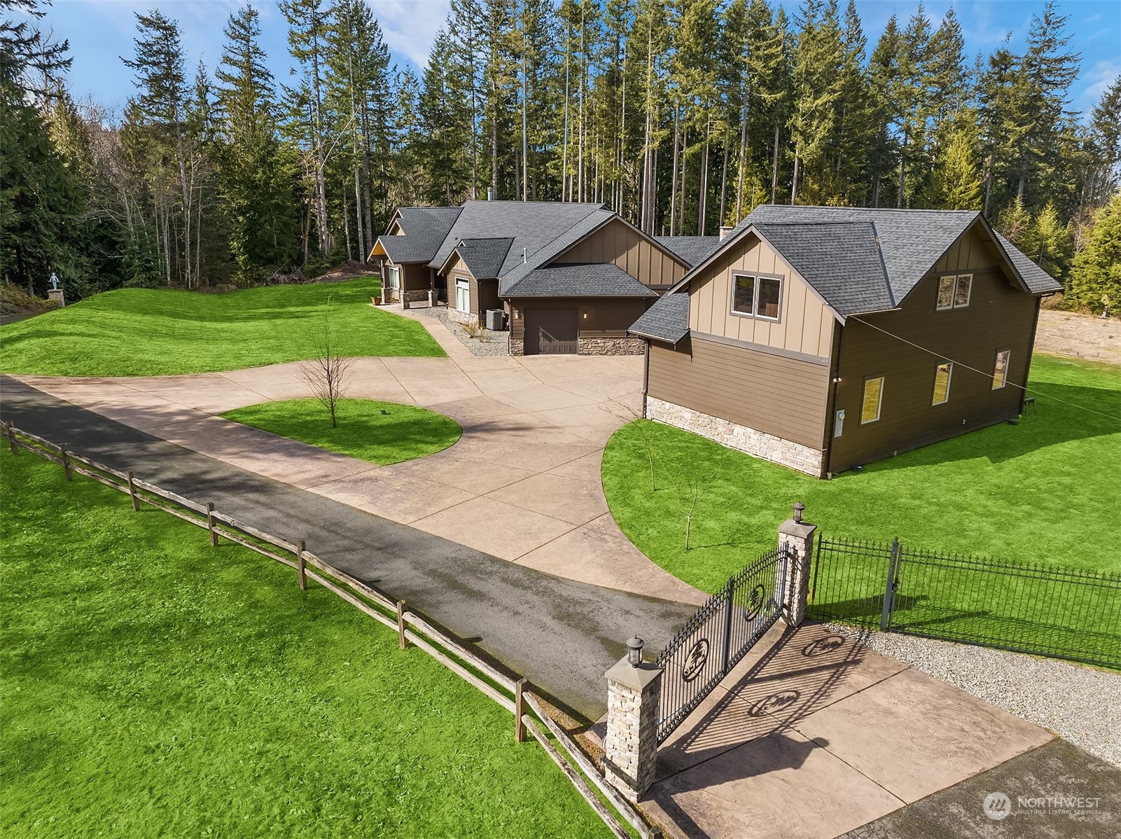 6809 Lake Alice Road Southeast Fall City, WA 98024 - Photo 3 of 40 Gallery Image 3