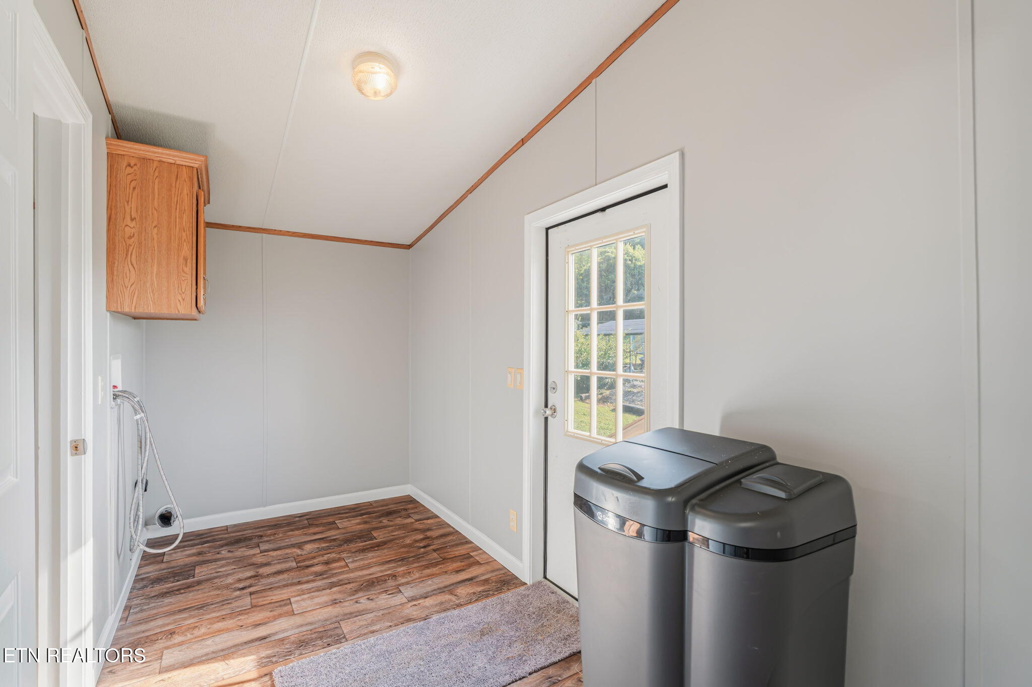 522 Farm Loop Road New Market, TN 37820 - Photo 16 of 35 25-web-or-mls-522 Farm Loop Road-20
