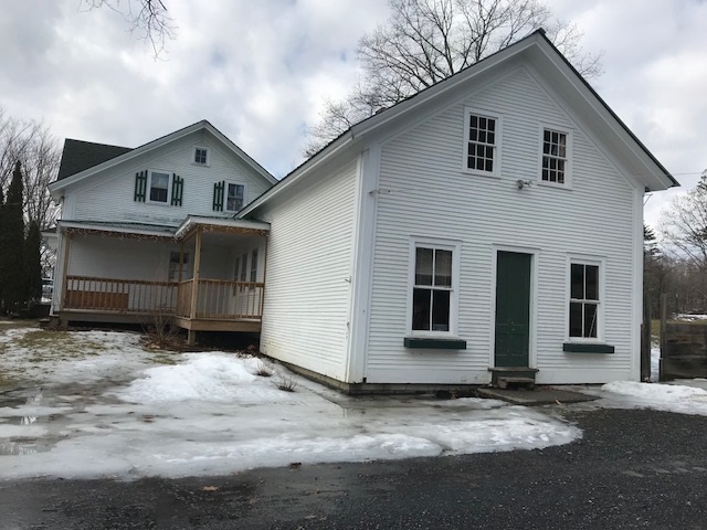 800 Fairfax Road Fletcher, VT 05444 - Photo 3 of 9