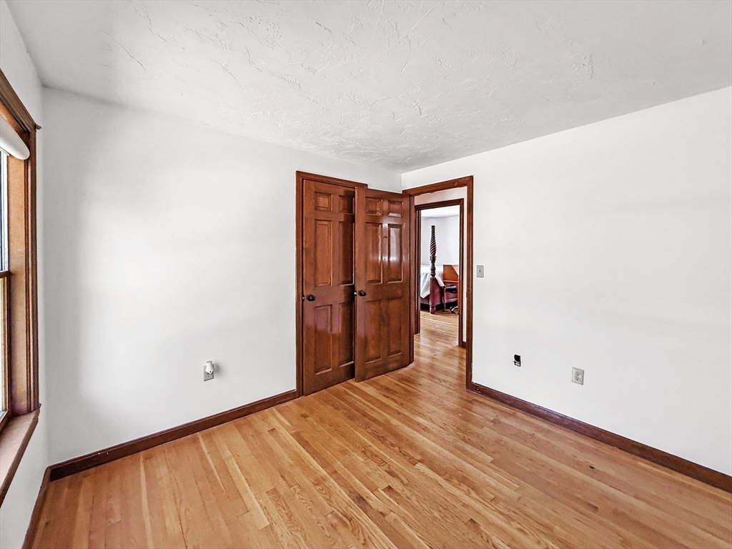 6 Philip Street Hudson, MA 01749 - Photo 22 of 41