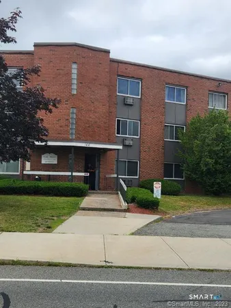 $139,900 | 166 Gravel Street, Unit B13, Meriden, CT 06450