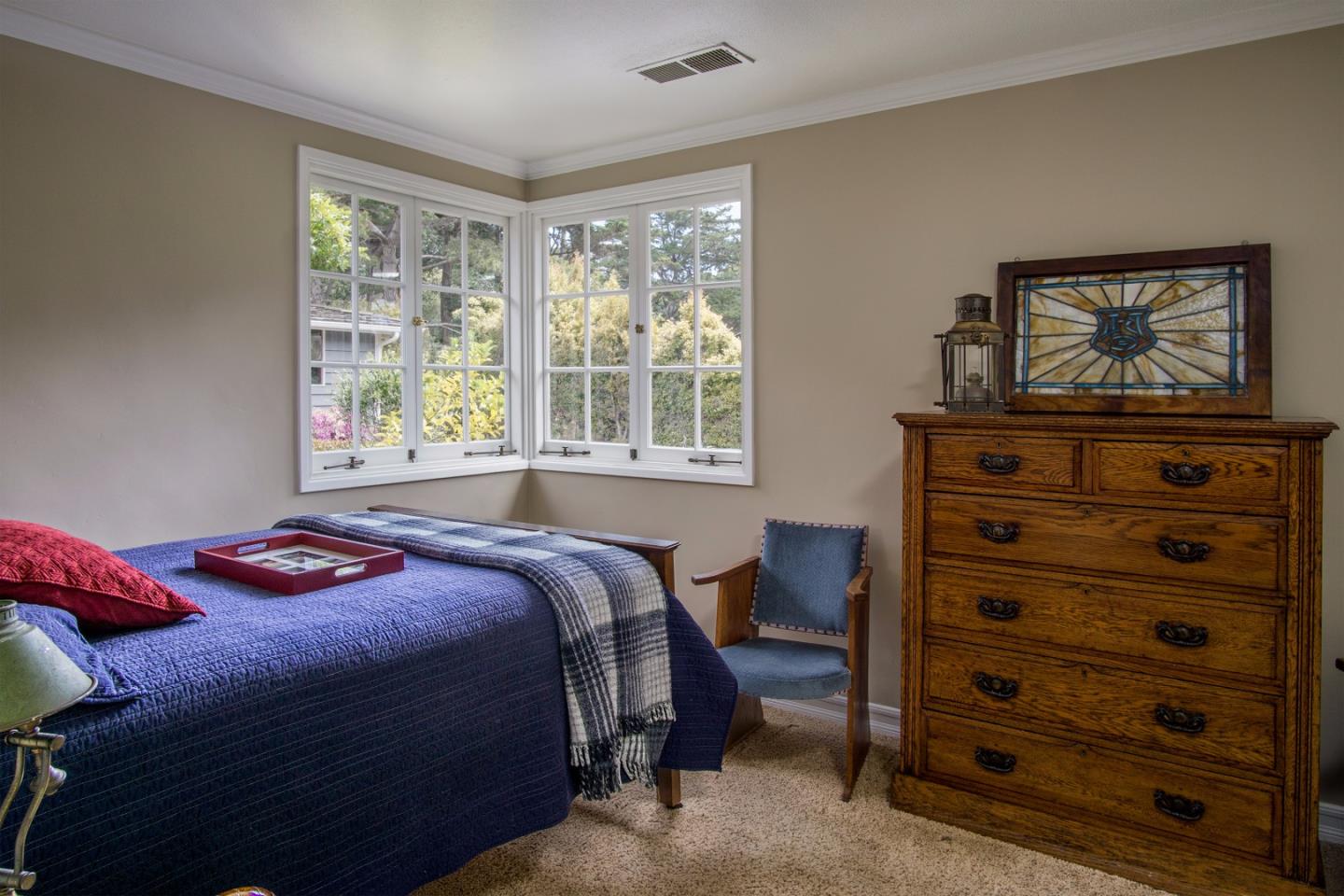 3410 Martin Road Carmel, CA 93923 - Photo 9 of 16 Gallery Image 9