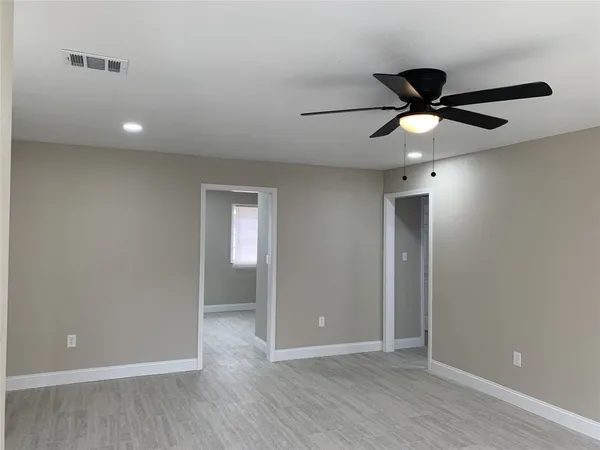 $1,675 | 14002 Rosecrest Drive, Houston, TX 77045