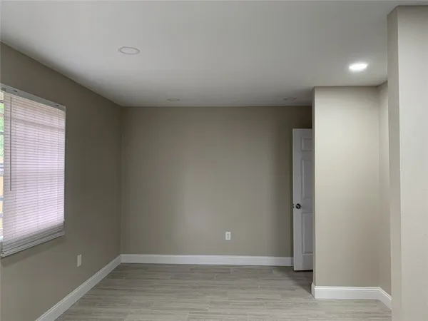 $1,675 | 14002 Rosecrest Drive, Houston, TX 77045