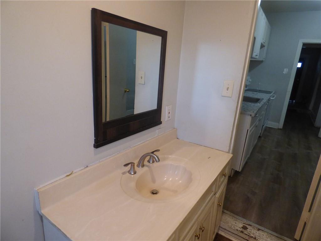 226 Lobinger Avenue Braddock, PA 15104 - Photo 24 of 32