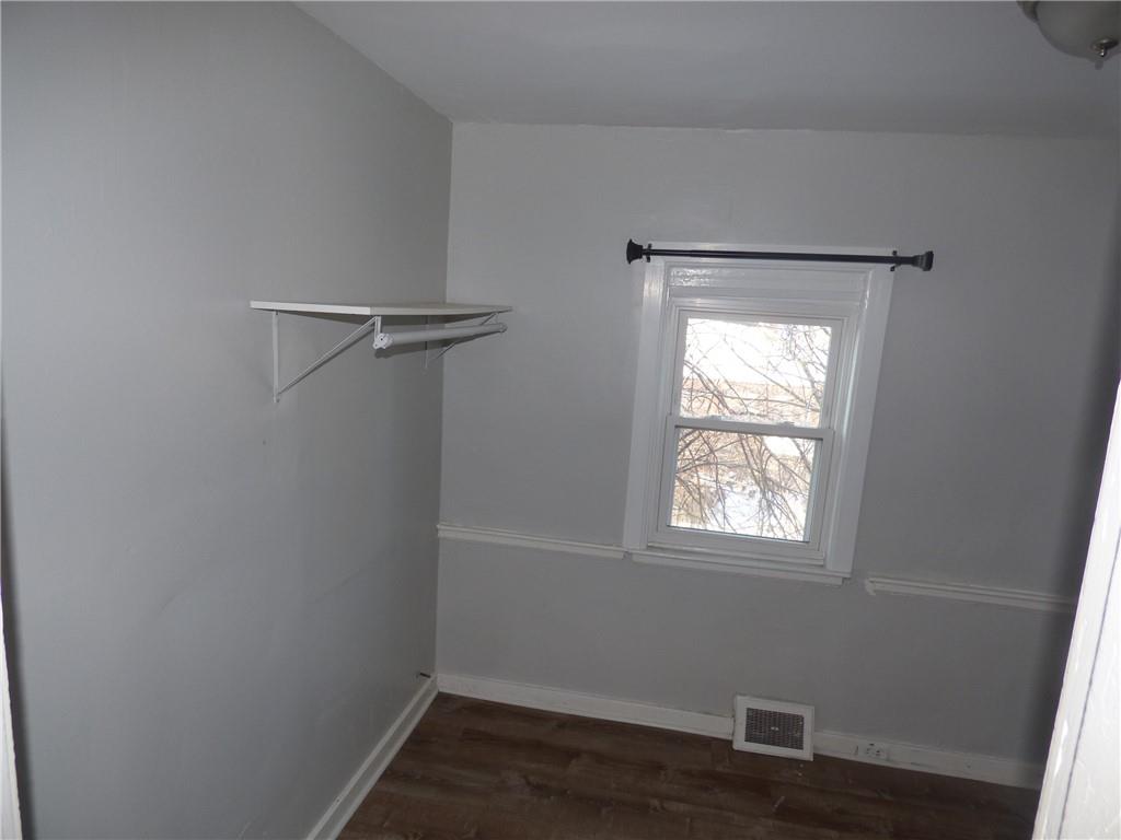 226 Lobinger Avenue Braddock, PA 15104 - Photo 27 of 32