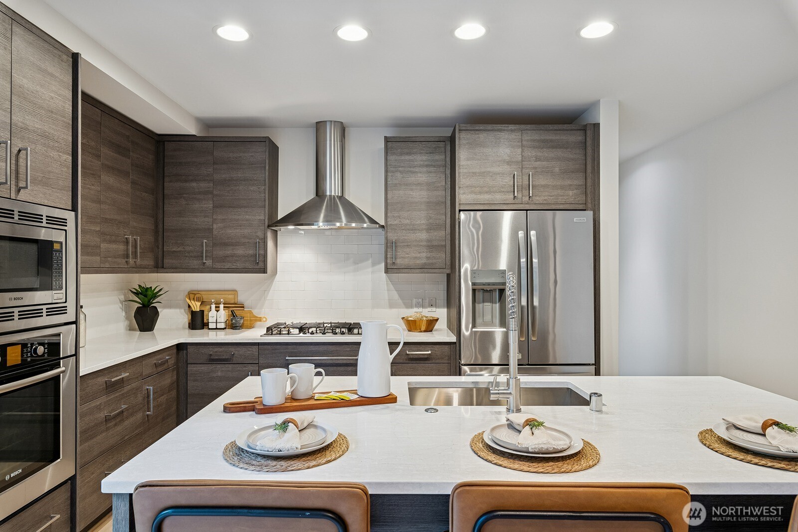 10000 Main Street, Unit 502 Bellevue, WA 98004 - Photo 11 of 26