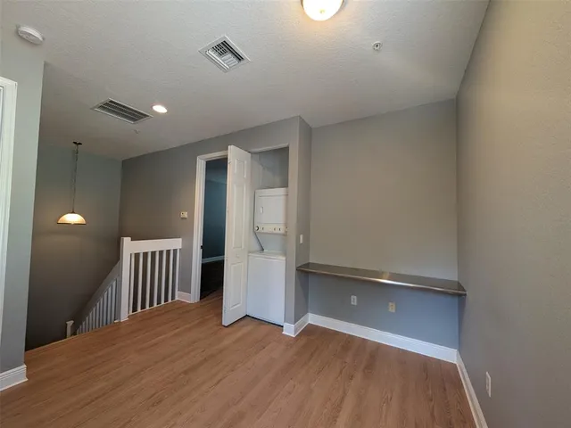 a view of an entrance of the house