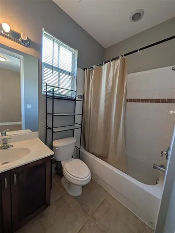 $2,600 | 2851 Prospect Road, Unit 701, Tamarac, FL 33309