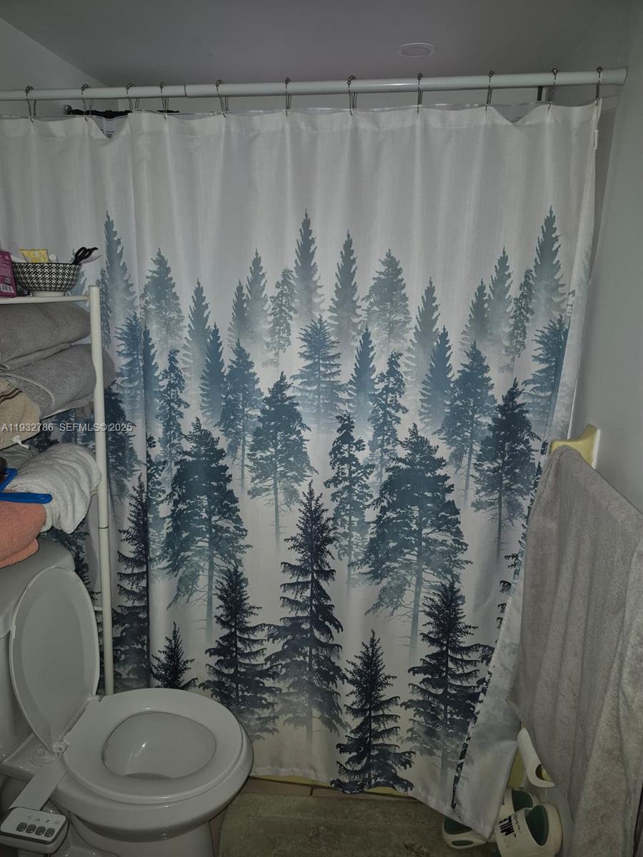 120 Royal Palm Road, Unit 102 Hialeah Gardens, FL 33016 - Photo 12 of 12