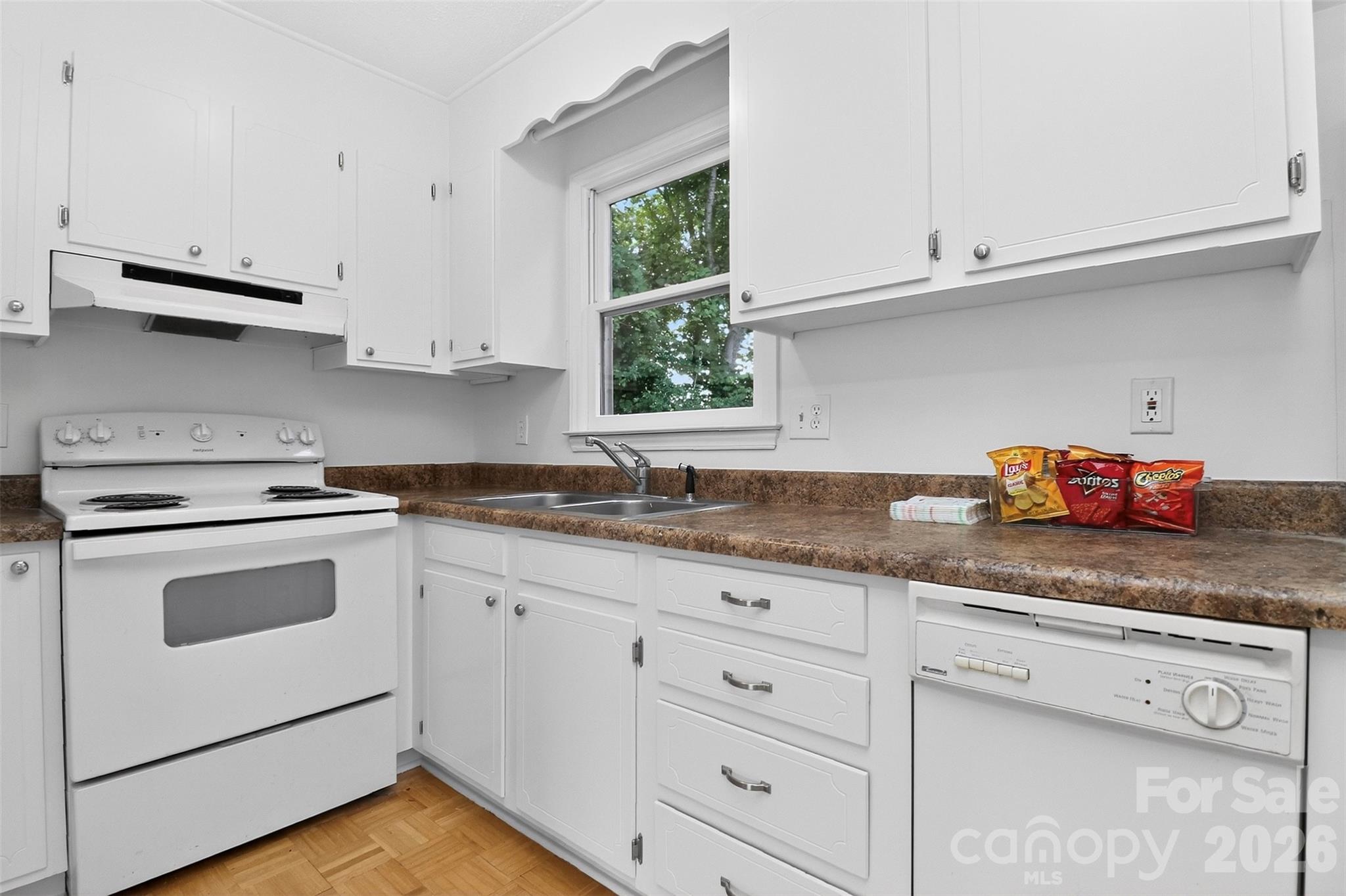 18032 Barnhardt Road Davidson, NC 28036 - Photo 4 of 38