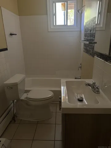 $1,650 | 22 Townley Street, Hartford, CT 06105