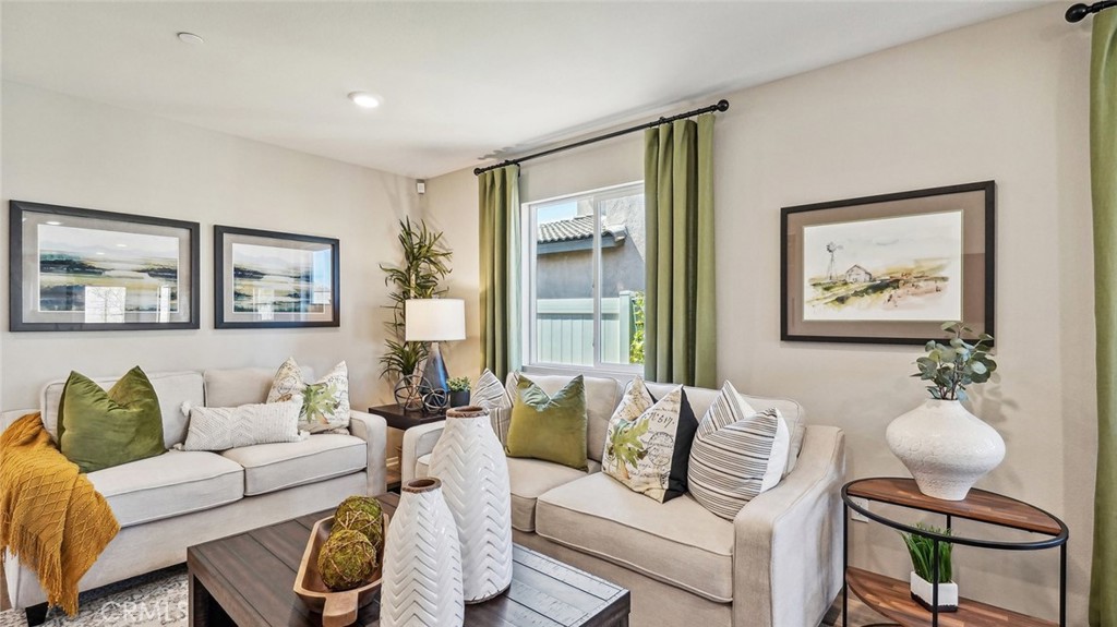 31258 Shining Willow Drive Winchester, CA 92596 - Photo 3 of 14