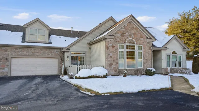 $595,000 | 4 Legacy Oaks Drive, Richboro, PA 18954