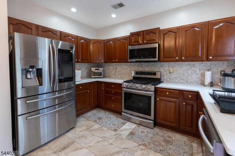 248 Warren Street Newark, NJ 07103 - Photo 12 of 23