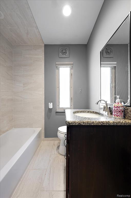 1450 Hampton Road Grosse Pointe Woods, MI 48236 - Photo 24 of 53