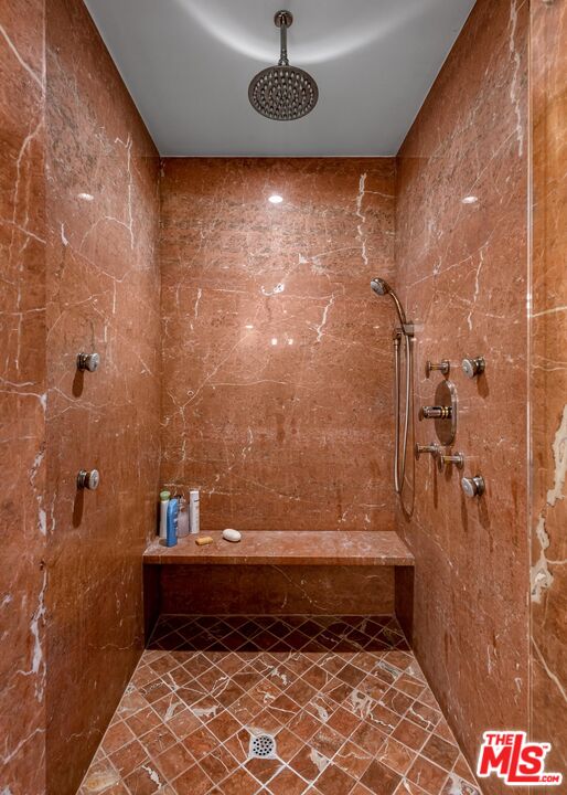936 Kenfield Avenue Los Angeles, CA 90049 - Photo 21 of 30 a bathroom with a shower