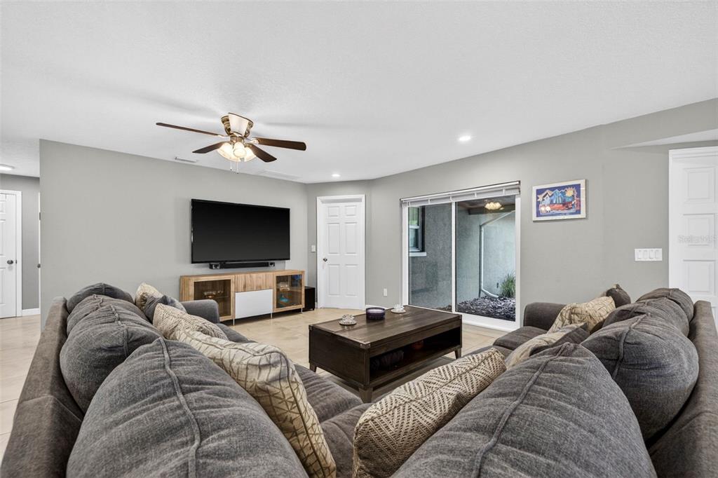 1963 Belleair Road Clearwater, FL 33764 - Photo 12 of 44