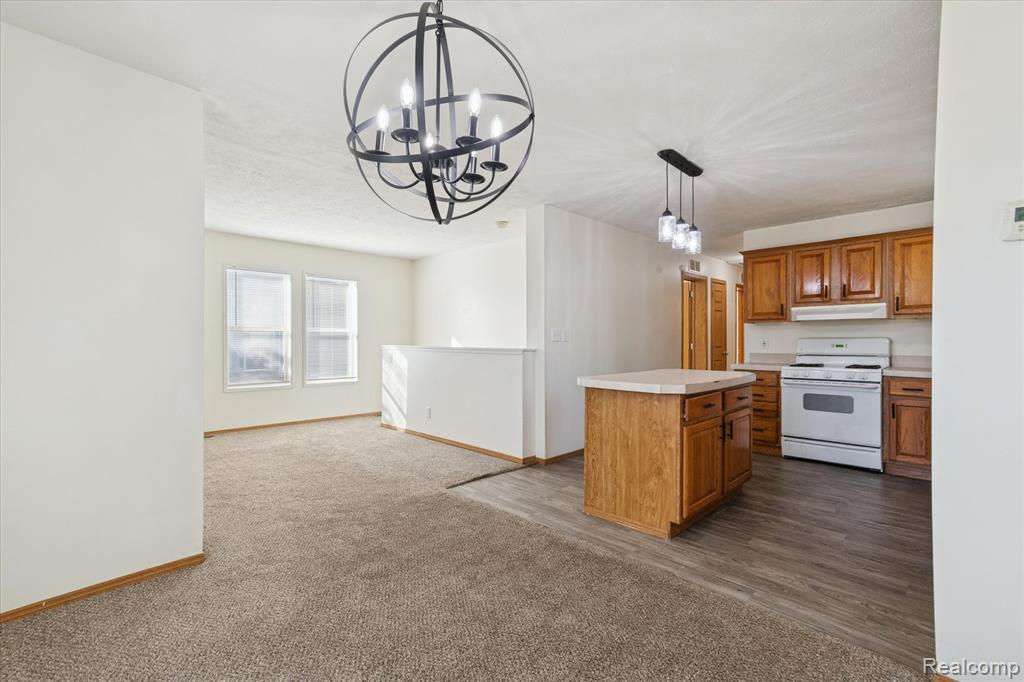 4004 Howe Road Wayne, MI 48184 - Photo 9 of 42