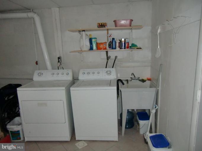6607 Old Stage Road Rockville, MD 20852 - Photo 13 of 15 Laundry Area 1