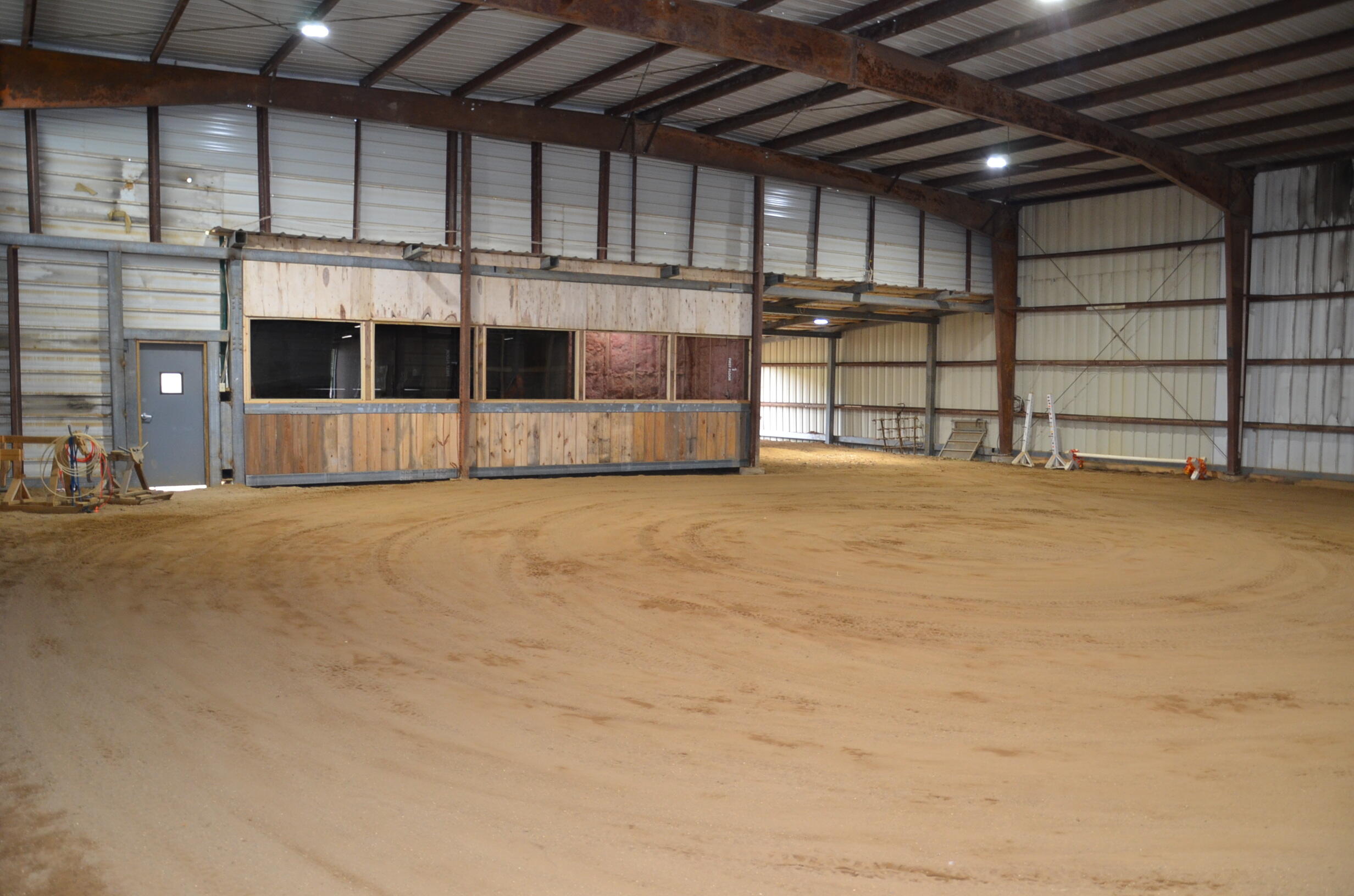 11475 Gorsline Road Battle Creek, MI 49014 - Photo 49 of 72 Indoor Arena 2