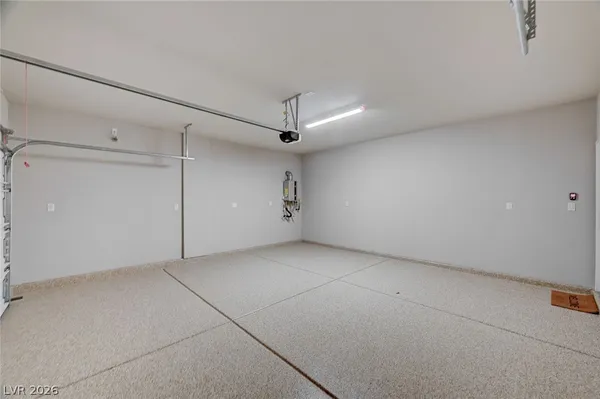 $2,895 | 10029 Luna River Avenue, Las Vegas, NV 89148