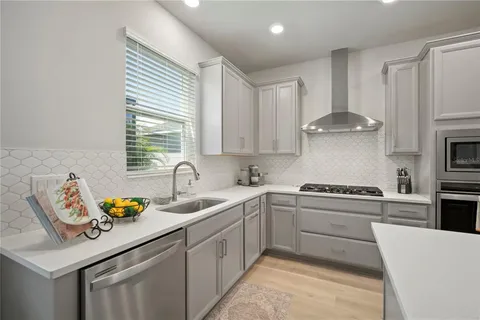 $569,000 | 5636 Silver Sun Drive, Apollo Beach, FL 33572