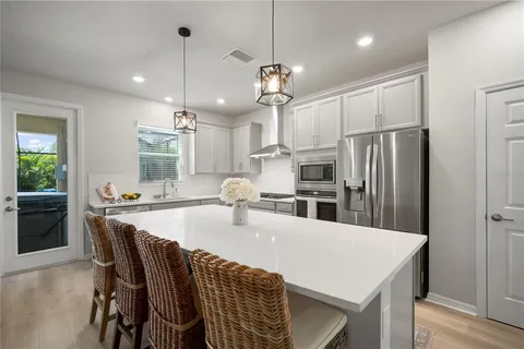 $569,000 | 5636 Silver Sun Drive, Apollo Beach, FL 33572