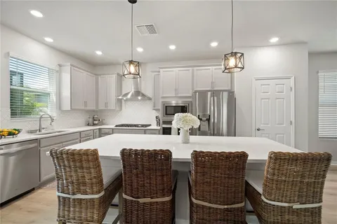 $569,000 | 5636 Silver Sun Drive, Apollo Beach, FL 33572