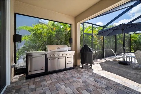 $569,000 | 5636 Silver Sun Drive, Apollo Beach, FL 33572