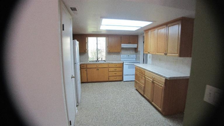 36282 Ennis Road Squaw Valley, CA 93675 - Photo 5 of 10 Gallery Image 5