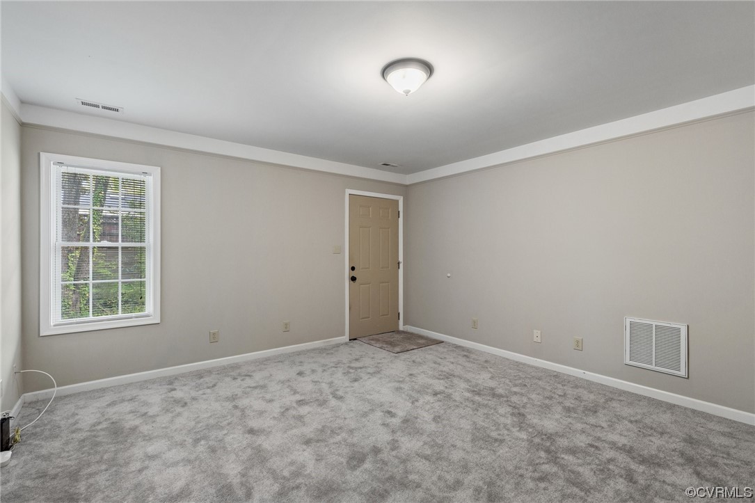 10201 Kayvee Road Chesterfield, VA 23236 - Photo 23 of 38 Bedroom First Floor, Private Bath