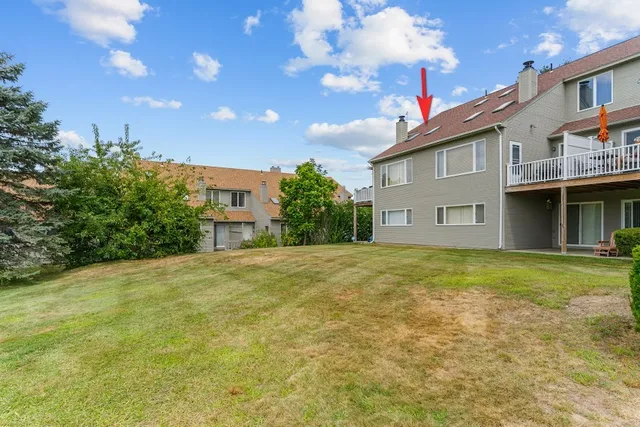 $465,000 | 72B Hilltop Drive, Unit F, North Providence, RI 02904