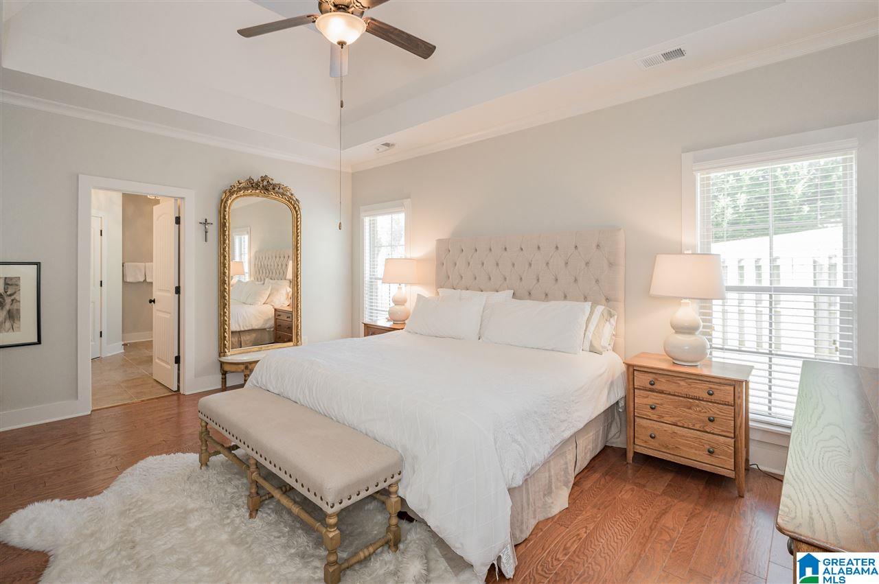 3802 Bainbridge Place Birmingham, AL 35210 - Photo 4 of 44