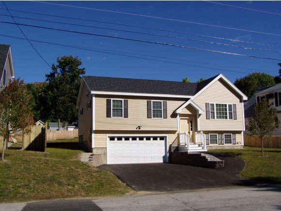 633 Calef Road Manchester, NH 03103 - Photo 1 of 1