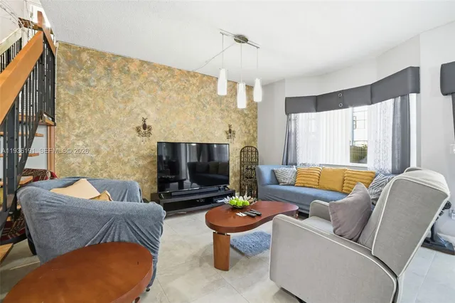 $419,999 | 6400 Southwest 138th Court, Unit 203, Miami, FL 33183