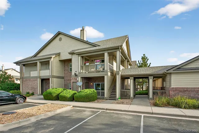 $292,500 | 23401 East 5th Drive, Unit 104, Aurora, CO 80018