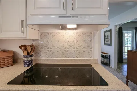 $275,000 | 700 West Lagrange Street, Lake Charles, LA 70605