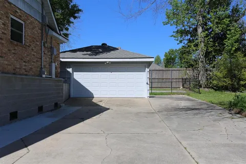 $275,000 | 700 West Lagrange Street, Lake Charles, LA 70605