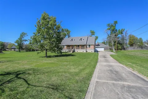 $275,000 | 700 West Lagrange Street, Lake Charles, LA 70605