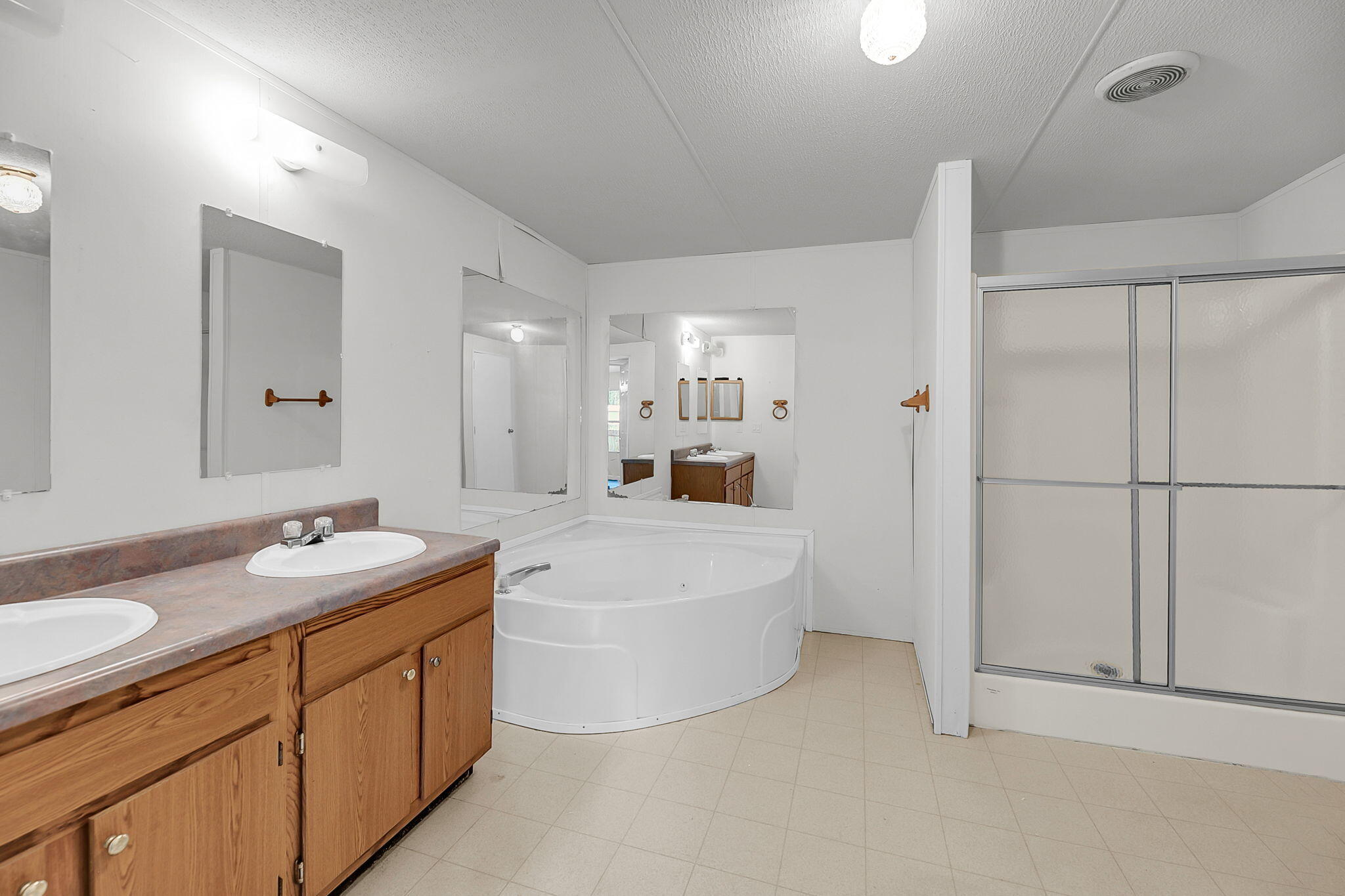 3765 State Rd S-10-1333 Johns Island, SC 29455 - Photo 19 of 21 CREM - 3765 State Rd S-10-1333-18