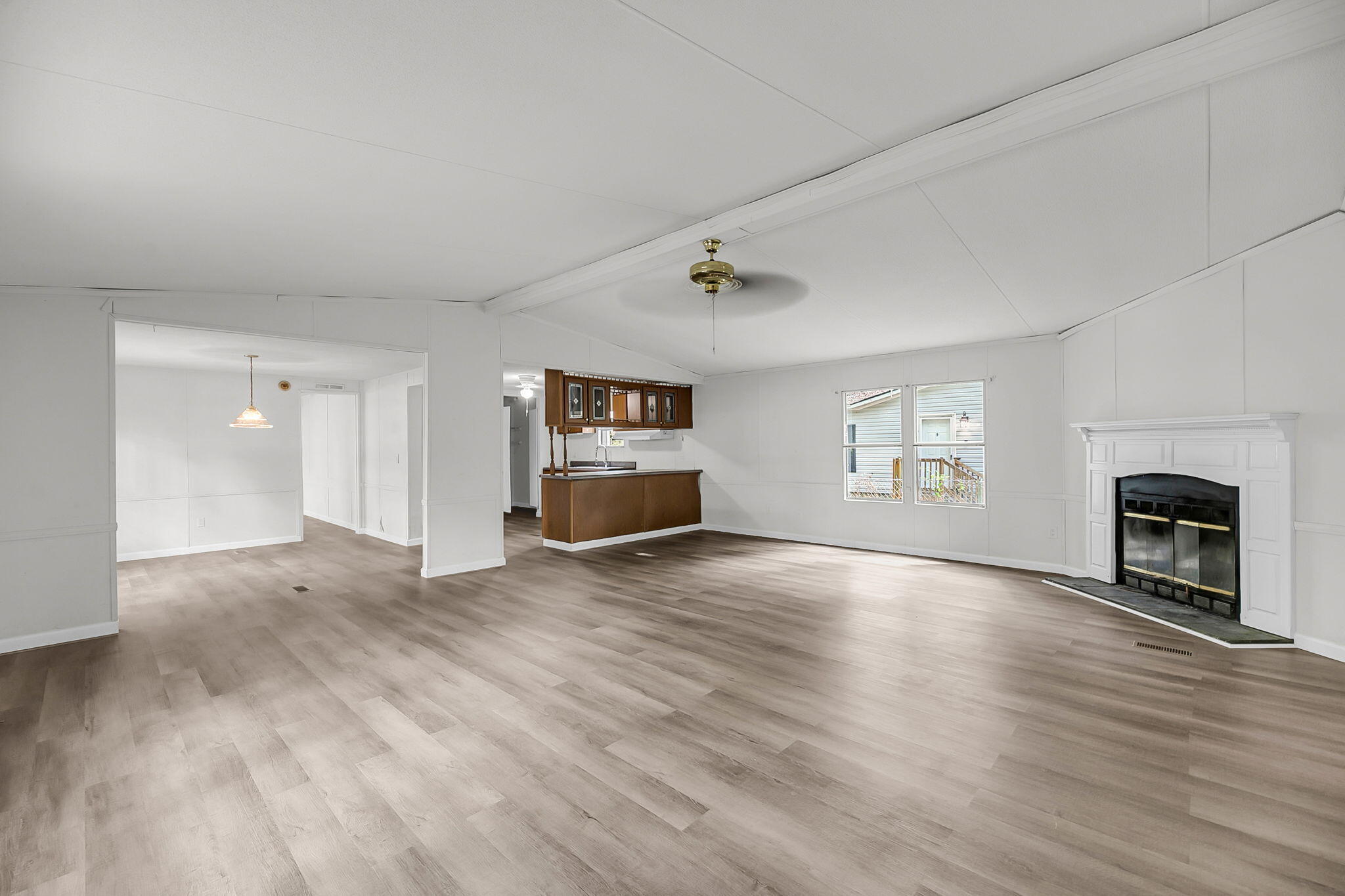 3765 State Rd S-10-1333 Johns Island, SC 29455 - Photo 4 of 21 CREM - 3765 State Rd S-10-1333-3