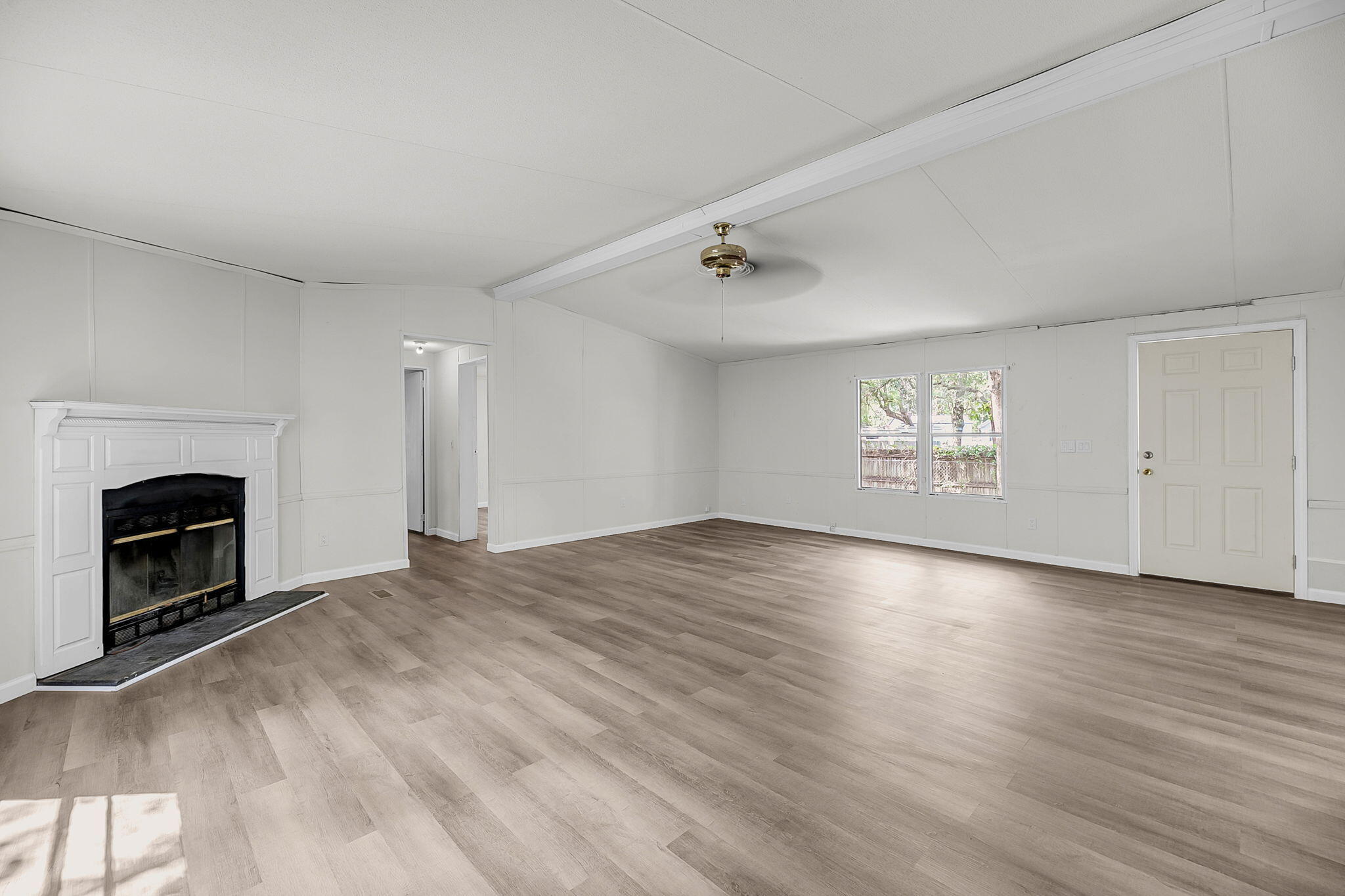 3765 State Rd S-10-1333 Johns Island, SC 29455 - Photo 6 of 21 CREM - 3765 State Rd S-10-1333-5