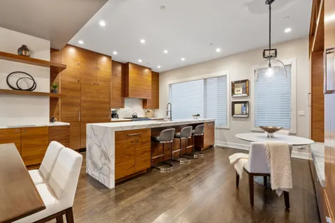 $1,825,000 | 1303 West Diversey Parkway, Chicago, IL 60614