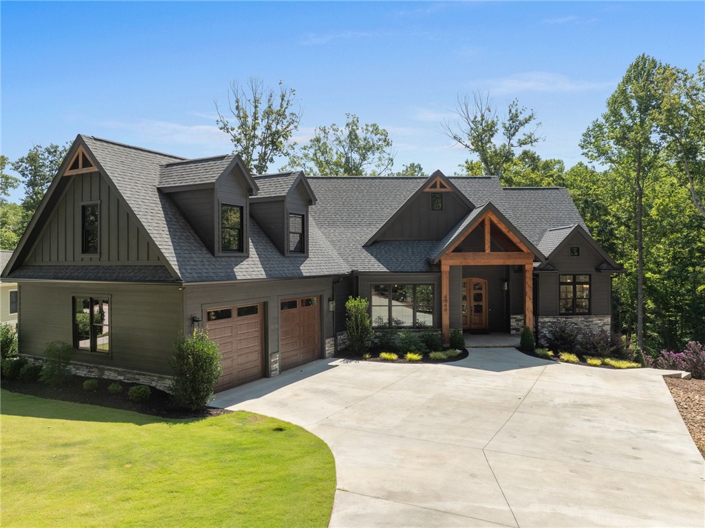 4040 Augusta Point Drive Seneca, SC 29672 - Photo 4 of 48 Gallery Image 4